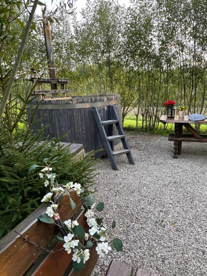 Szarejkowe Wzgorza Hotell Szarejki Eksteriør bilde